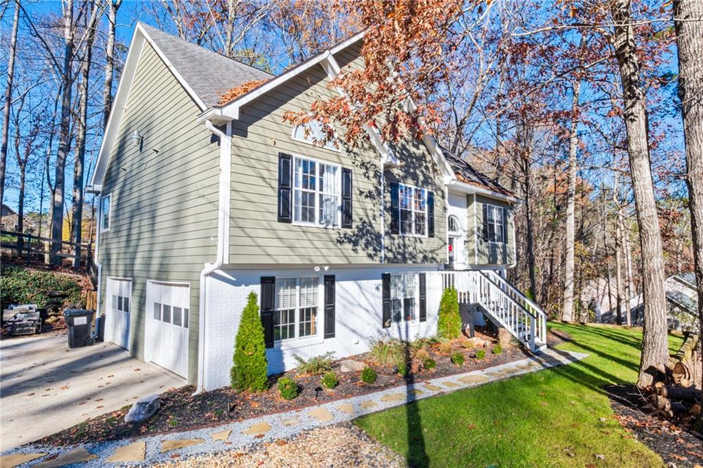 126 Laguna Springs Drive