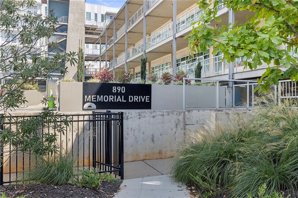 890 Memorial Drive SE 107
