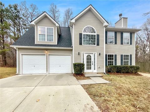 A home in Fairburn