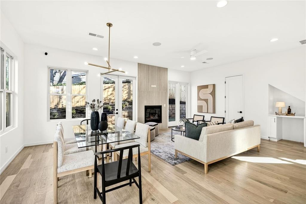 90 Cleveland Street B