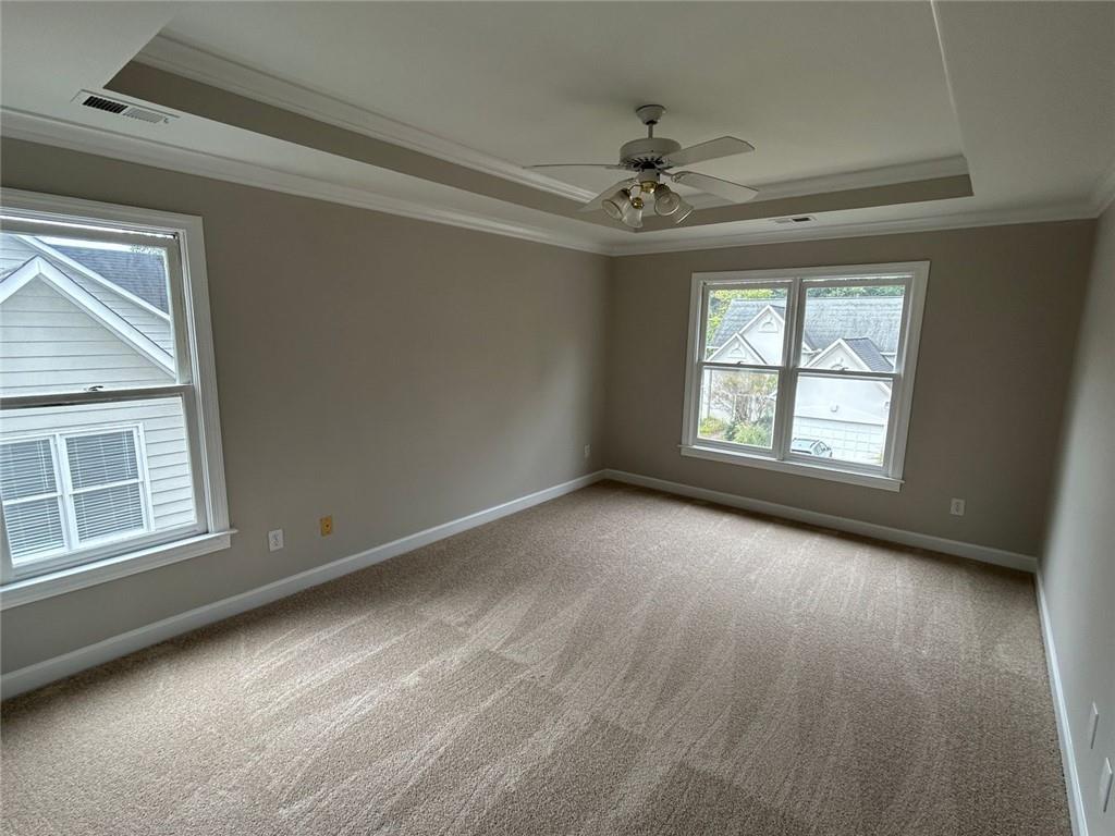 1463 Crescent Walk