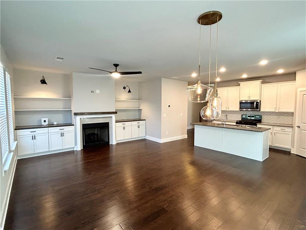 1315 Heights Park Drive SE