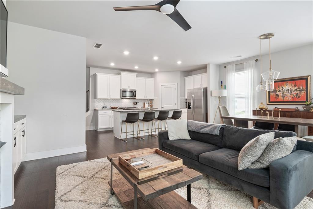 1315 Heights Park Drive SE