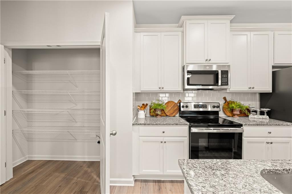 340 Sinclair Court, Mcdonough, Georgia image 6