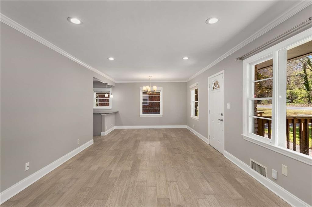 2462 Macon Drive SW
