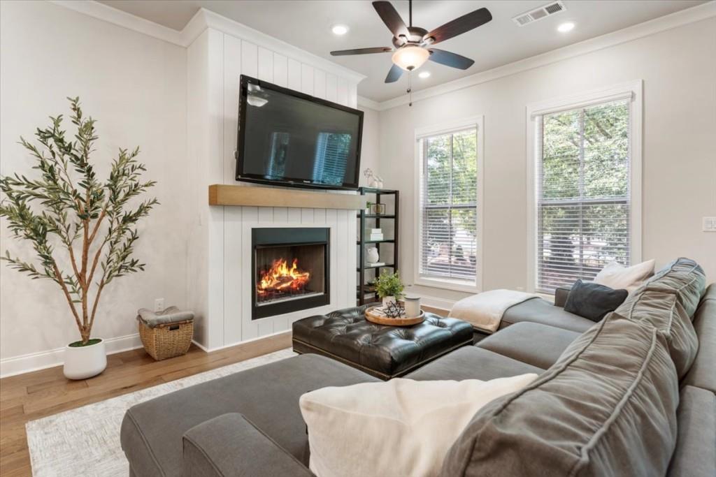 124 Everley Walk