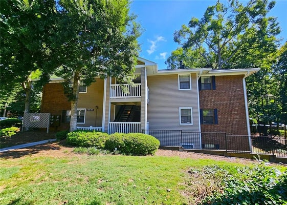 306 BARRINGTON HILLS DR, ATLANTA, GA 30350 - Image 237ddb52fc6a6b970b4cb8a1990c3e11/776260904
