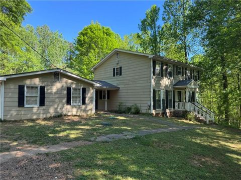 Photo of 325 Ranchette Road, Alpharetta, GA 30004 (MLS # 7754197)