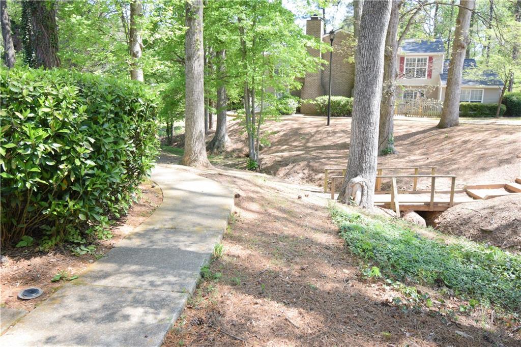 574 Trillum Court, Marietta, Georgia image 10