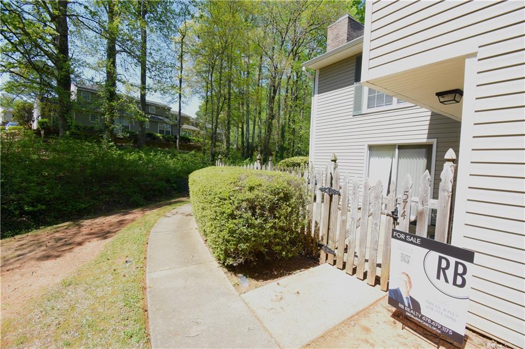 574 Trillum Court, Marietta, Georgia image 11