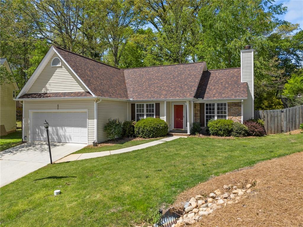 895 Charleston Court