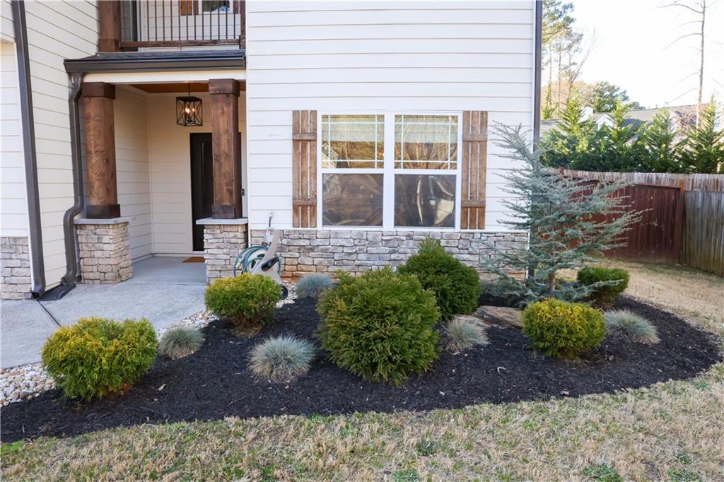 793 Round Tree Court, Lawrenceville, Georgia image 3
