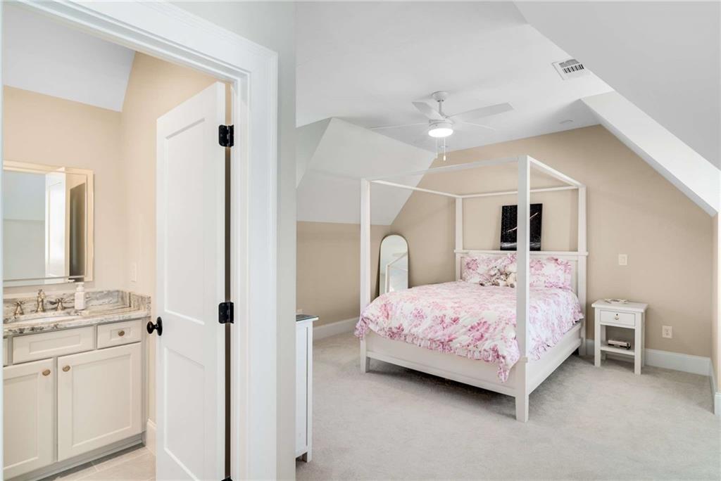 The Georgia Club - Residential