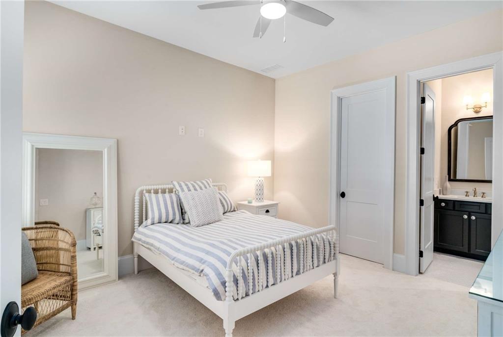 The Georgia Club - Residential