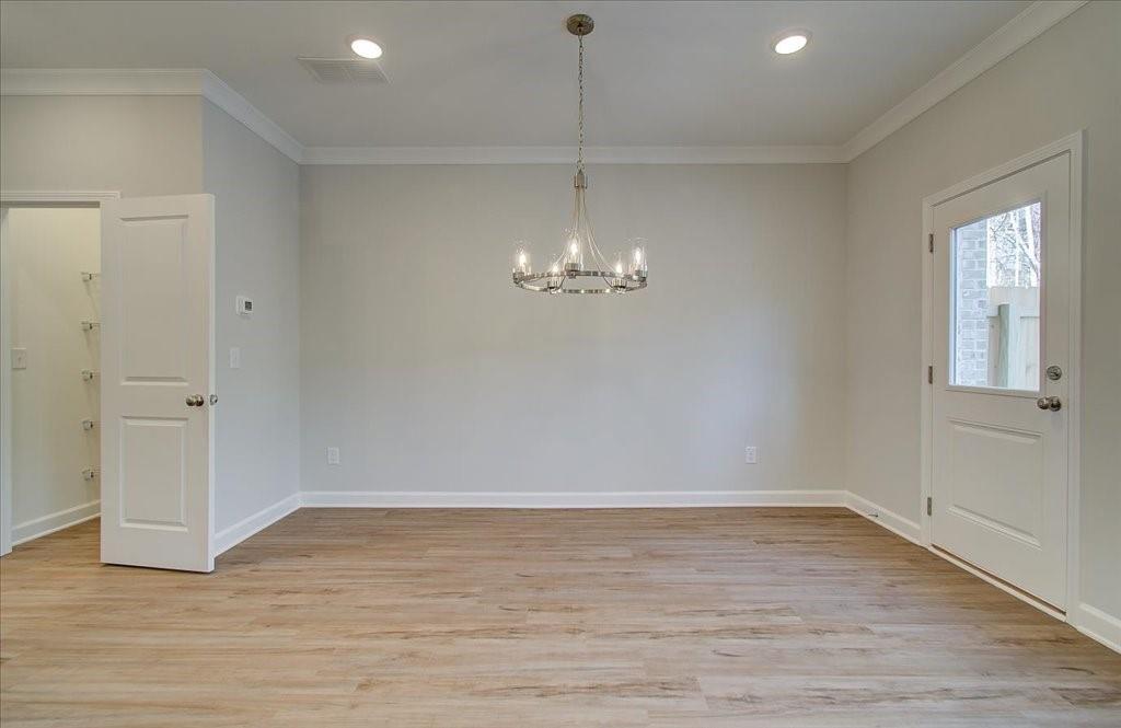 4525 Twinberry Drive, Powder Springs, Georgia image 16