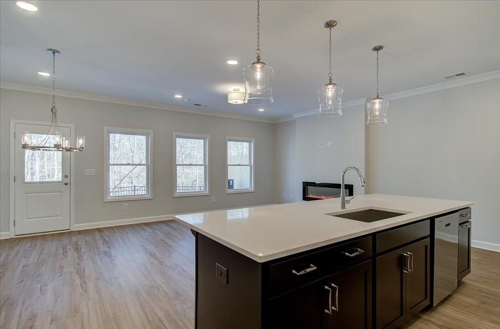 4525 Twinberry Drive, Powder Springs, Georgia image 12