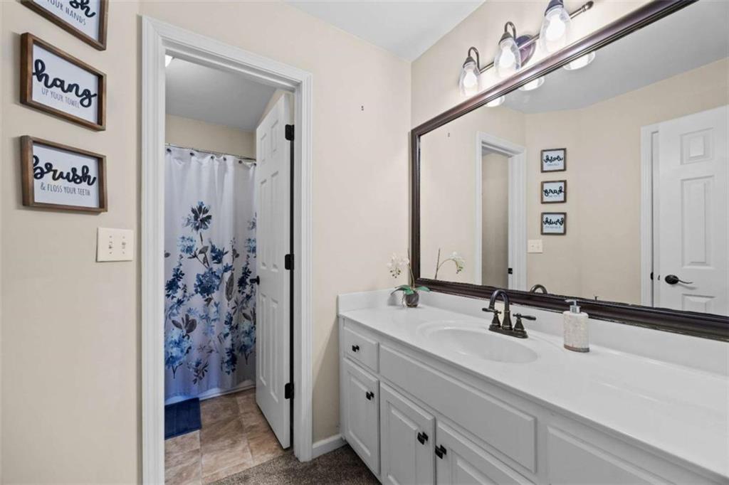 1803 Gold Finch Way, Lawrenceville, Georgia image 29