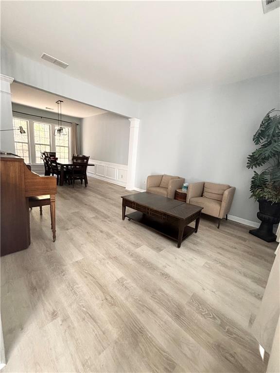 552 Glen Level Circle