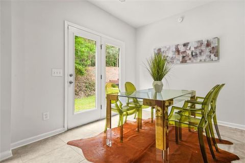 6571 SPLITPINE Court Atlanta GA 30349