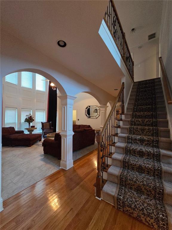 4690 Prestbury Drive