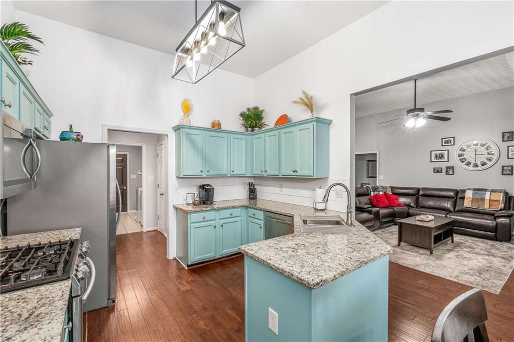 Wyndsor Grove at Charleston Park - Residential