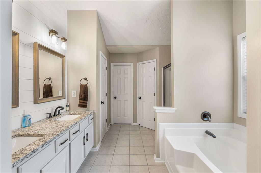 Wyndsor Grove at Charleston Park - Residential