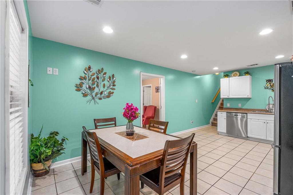 Wyndsor Grove at Charleston Park - Residential