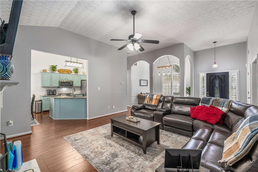 Wyndsor Grove at Charleston Park - Residential