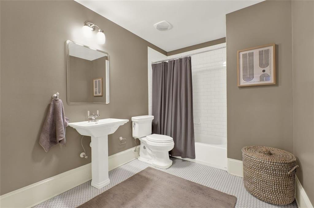 Winnona Park - Residential