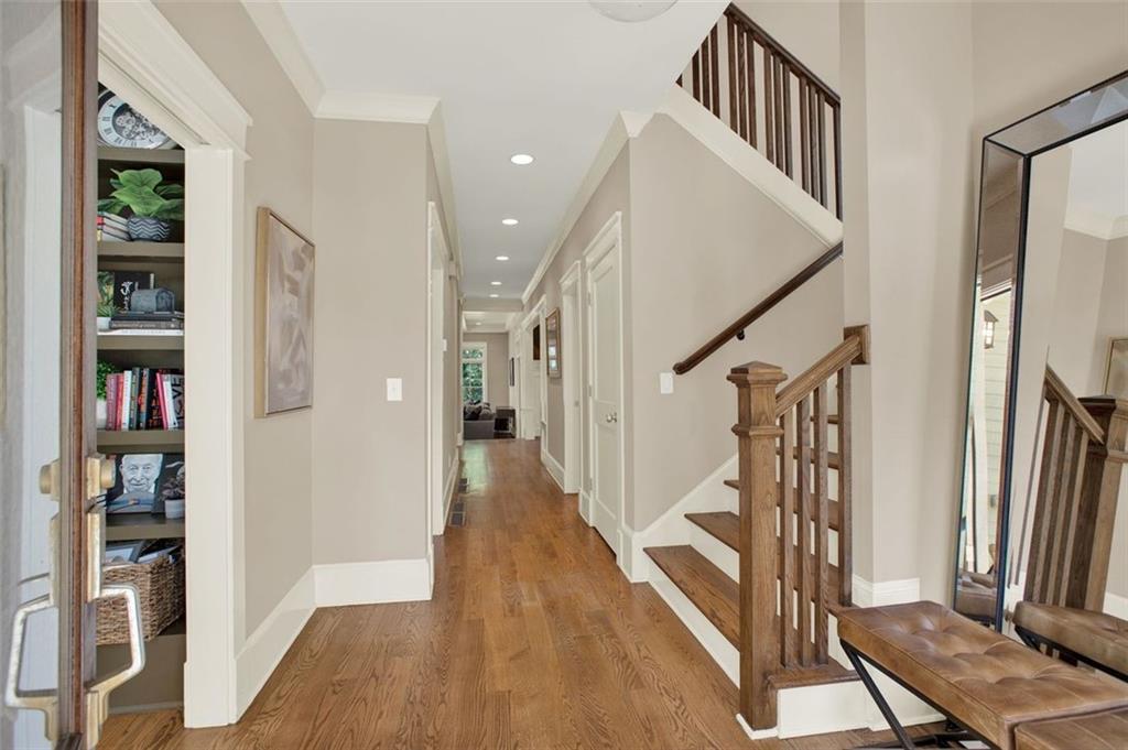 223 AVERY Street