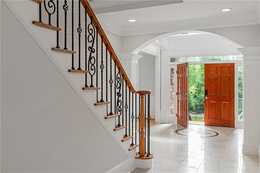 130 Robin Road