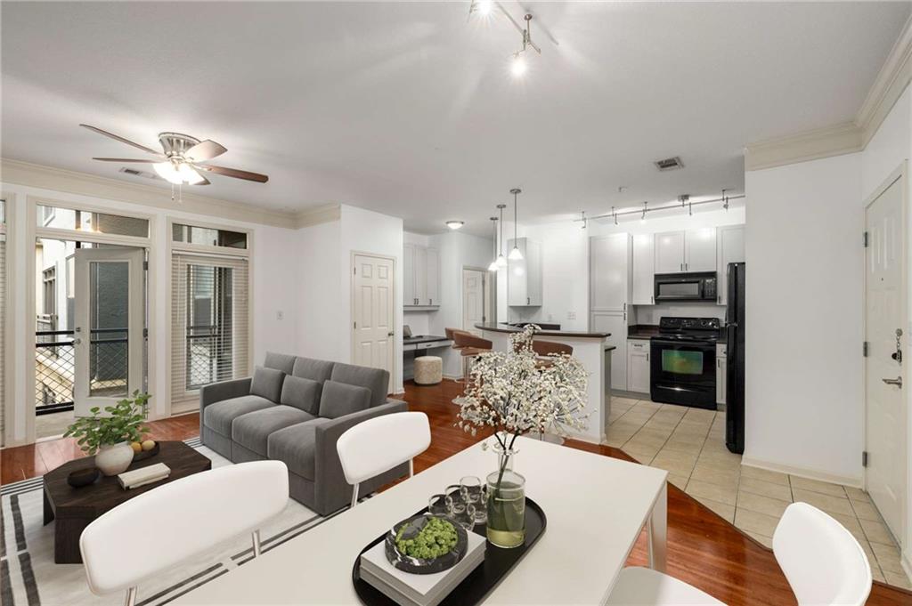 This spacious 1-bedroom, 1-bathroom condo in Atlantic Station offers an oversized floorplan with plenty of space for a dedicated home office—perfect for remote work or creative projects. The refreshed kitchen and bathroom feature stylish, modern updates, while the hardwood floors add warmth and elegance throughout.
Step out onto your private balcony overlooking a peaceful courtyard and enjoy resort-style community amenities including a salt water pool, full-size gym, and sauna. Ideally located just steps from vibrant shopping, dining, and entertainment, and only a mile from SCAD and Georgia Tech, this home blends comfort, convenience, and a dynamic urban lifestyle.