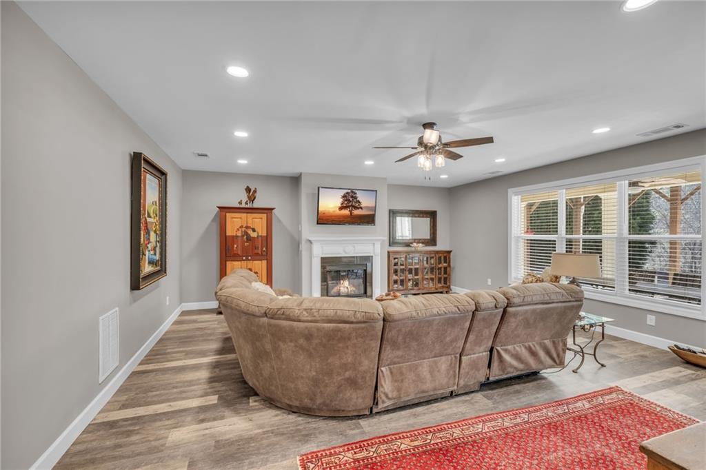 3788 Golden Leaf Point, Gainesville, Georgia image 34