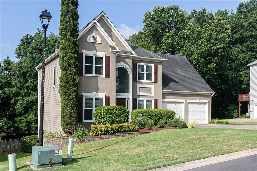 811 Soaring Drive