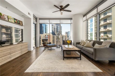 Condo For Sale - 222 12th Street #2002<br/> Fulton County, Atlanta, GA 30309