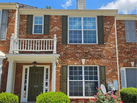 Townhouse For Sale - 2846 Parkway Close<br/> Lithonia, GA 30058