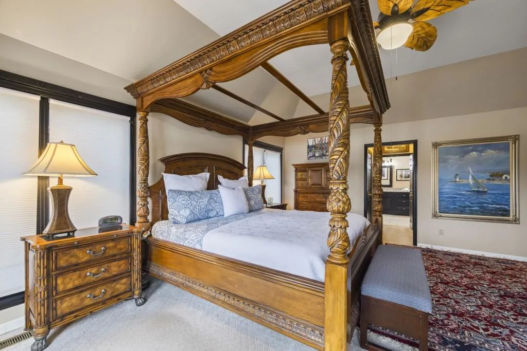 Toccoa, Georgia 30577, United States, 4 Bedrooms Bedrooms, ,4 BathroomsBathrooms,Residential,Pending,4413