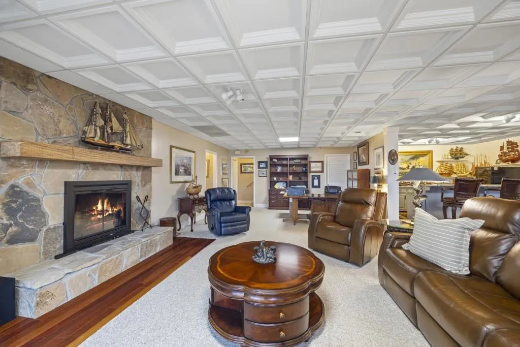 Toccoa, Georgia 30577, United States, 4 Bedrooms Bedrooms, ,4 BathroomsBathrooms,Residential,Pending,4413