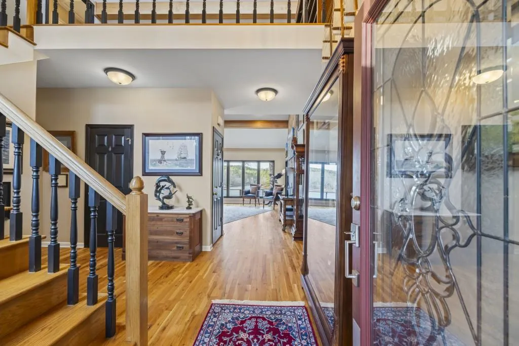 Toccoa, Georgia 30577, United States, 4 Bedrooms Bedrooms, ,4 BathroomsBathrooms,Residential,Pending,4413