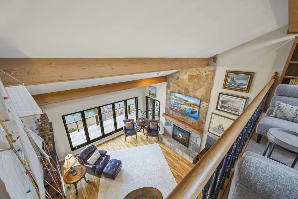 Toccoa, Georgia 30577, United States, 4 Bedrooms Bedrooms, ,4 BathroomsBathrooms,Residential,Pending,4413