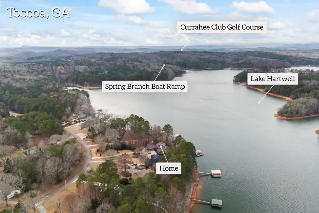 Toccoa, Georgia 30577, United States, 4 Bedrooms Bedrooms, ,4 BathroomsBathrooms,Residential,Pending,4413