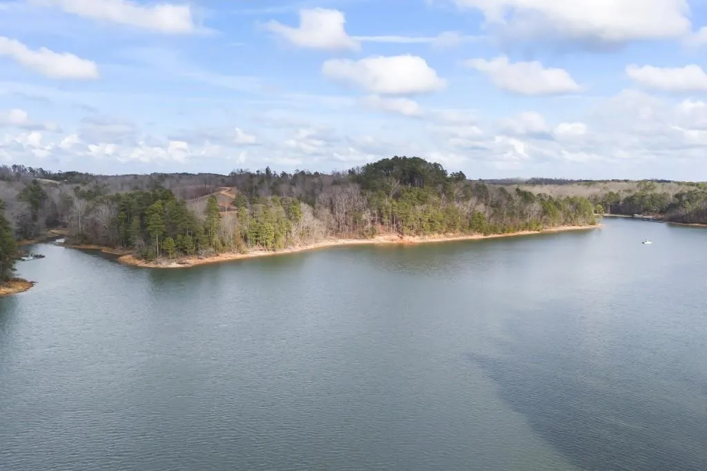 Toccoa, Georgia 30577, United States, 4 Bedrooms Bedrooms, ,4 BathroomsBathrooms,Residential,Pending,4413