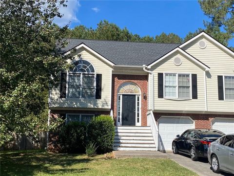 A home in Powder Springs