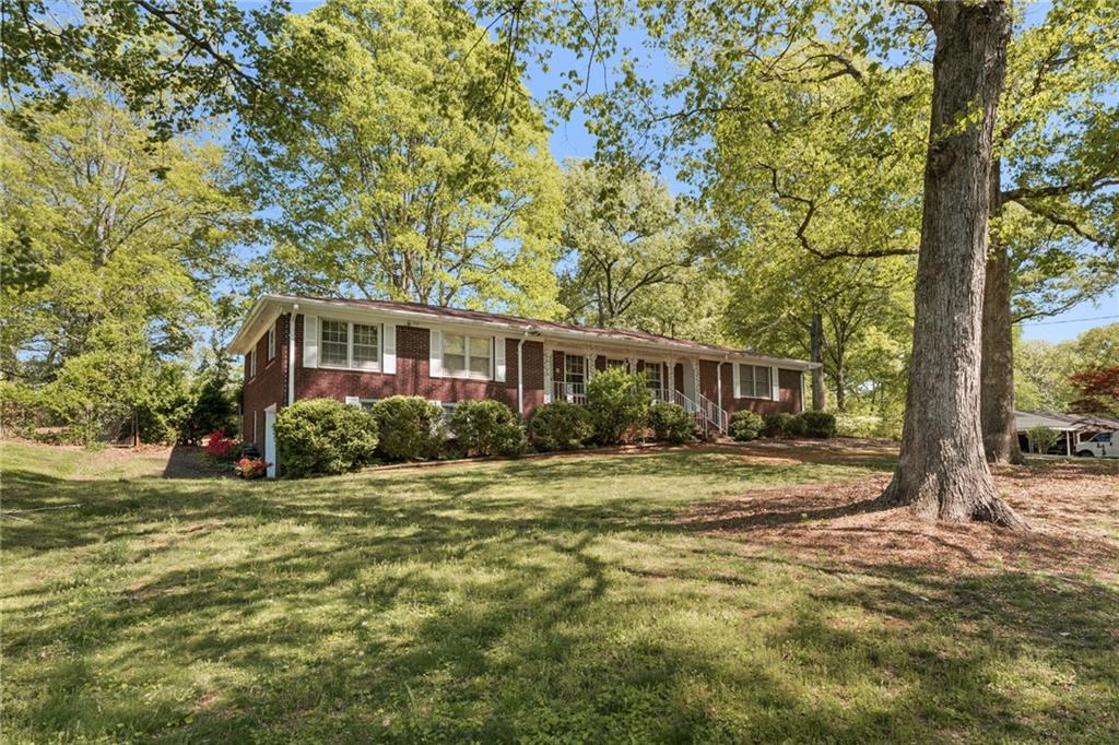 1788 Hammond Woods Circle, Marietta, Georgia image 2