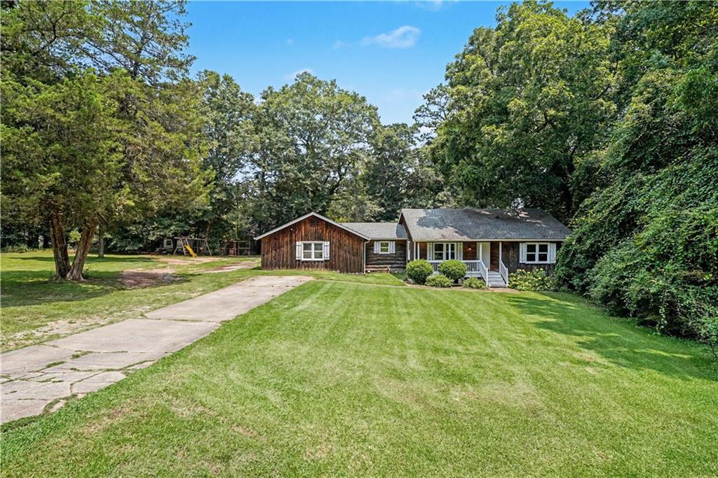 1422 Zebulon Road