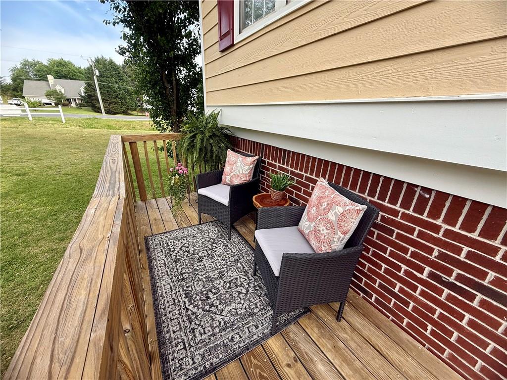 700 Muirfield Drive, Winder, Georgia image 4