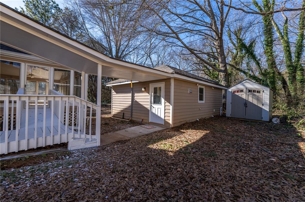341 Little John Drive, Lilburn, Georgia image 18