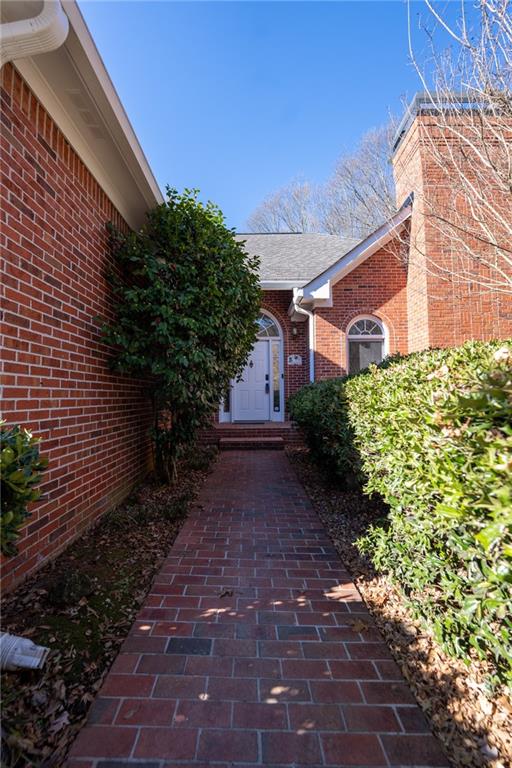 341 Little John Drive, Lilburn, Georgia image 1