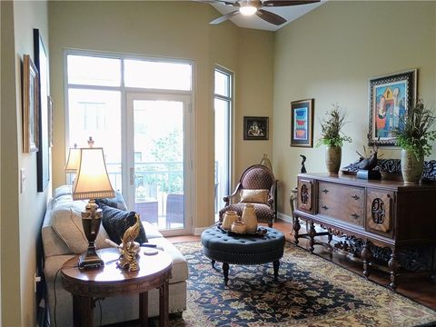 711 Cosmopolitan Drive NE 123 Atlanta GA 30324