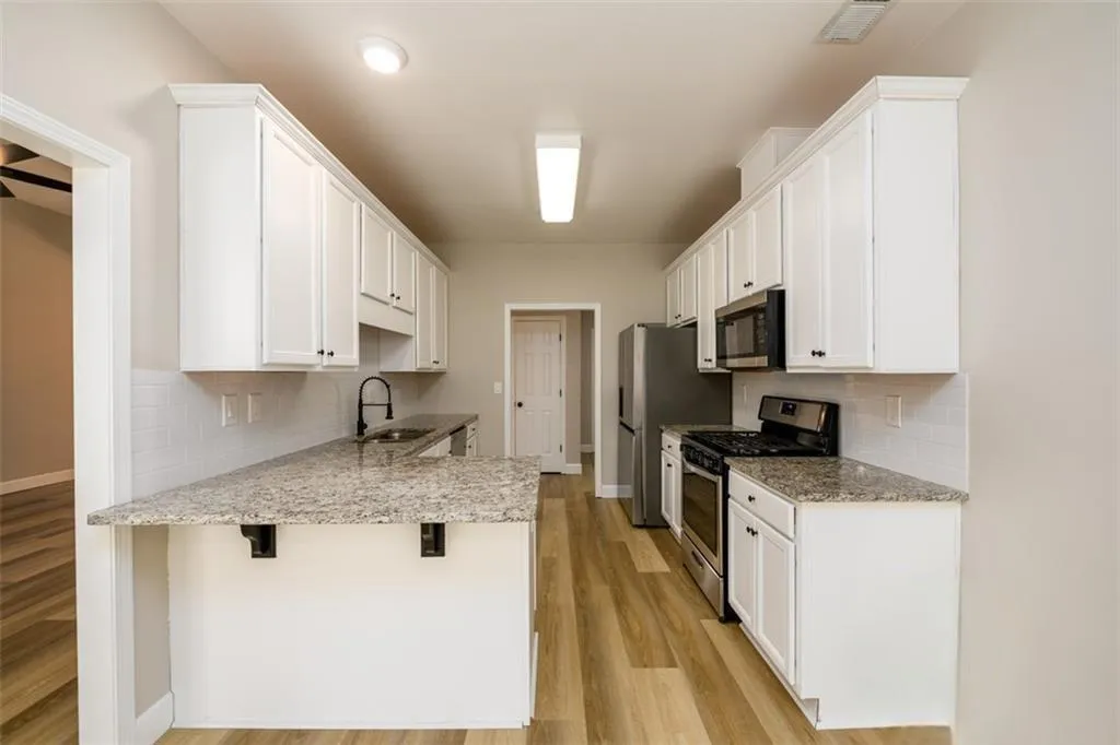 Lawrenceville, Georgia 30044, United States, 4 Bedrooms Bedrooms, ,2 BathroomsBathrooms,Residential,Coming Soon,181391